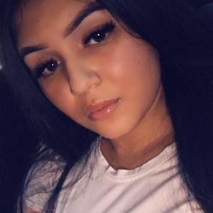 Meet your Posher, Sonia